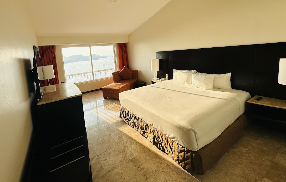 Azul Ixtapa Hotels Beach Resort & Convention Center - Photo 2