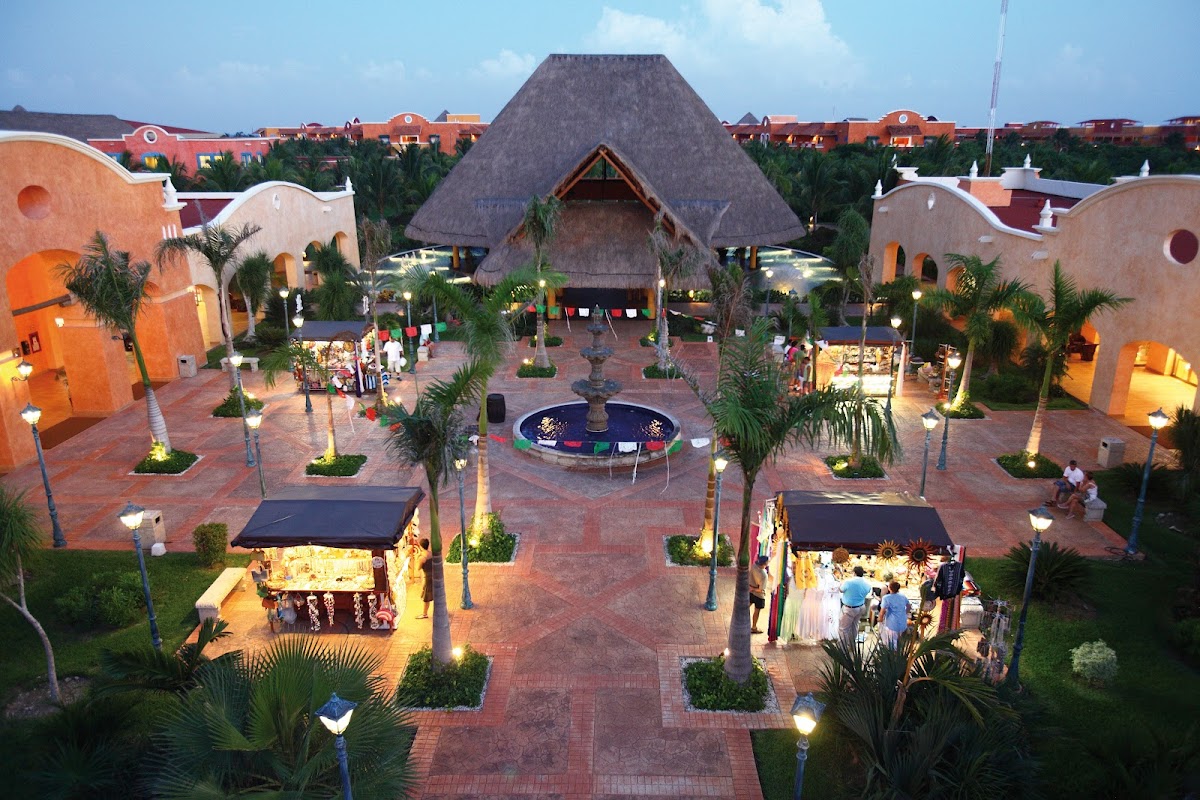Barcelo Maya Colonial - All Inclusive - Photo 1