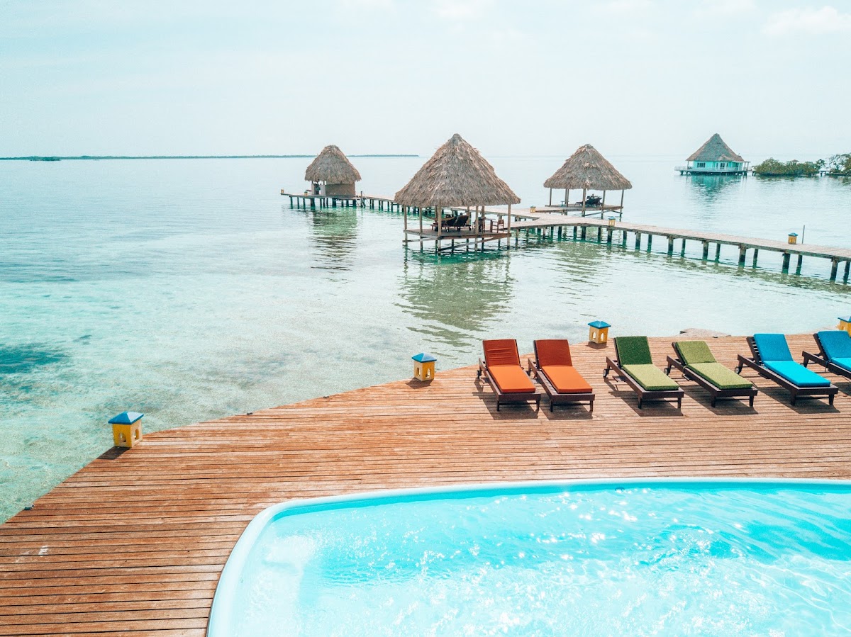 Coco Plum Island Resort - Photo 3