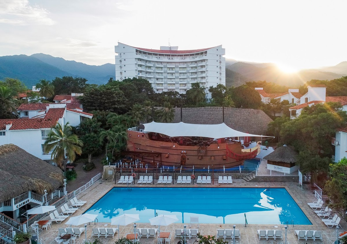Decameron Galeón - Photo 1