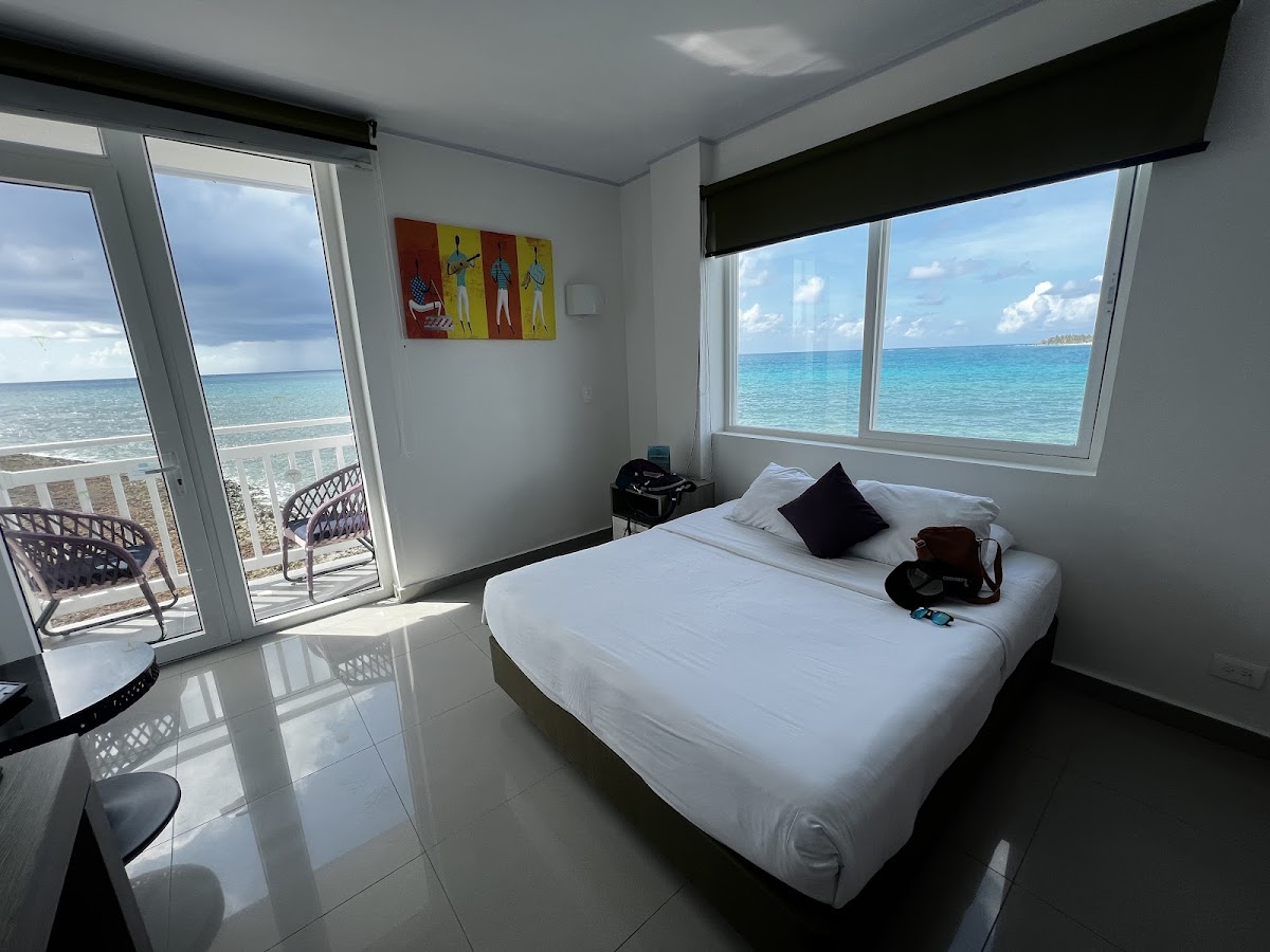 Decameron Maryland - Photo 2