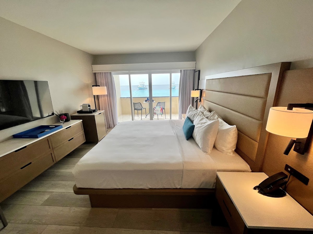 Divi Flamingo Beach Resort & Casino - Photo 2