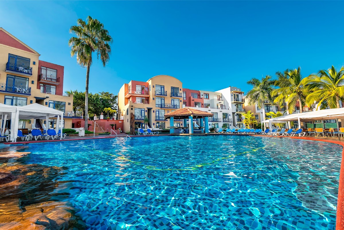 El Cid Marina Beach Hotel - Photo 1