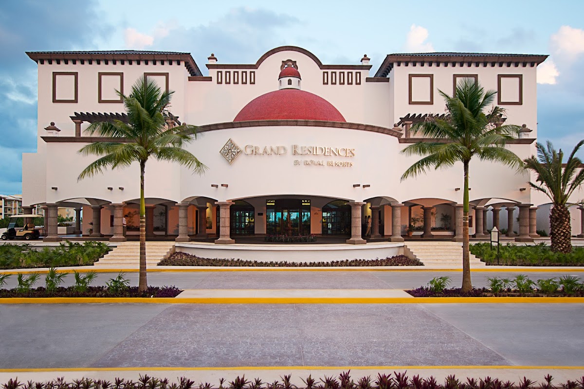 Grand Residences Riviera Cancun - Photo 1
