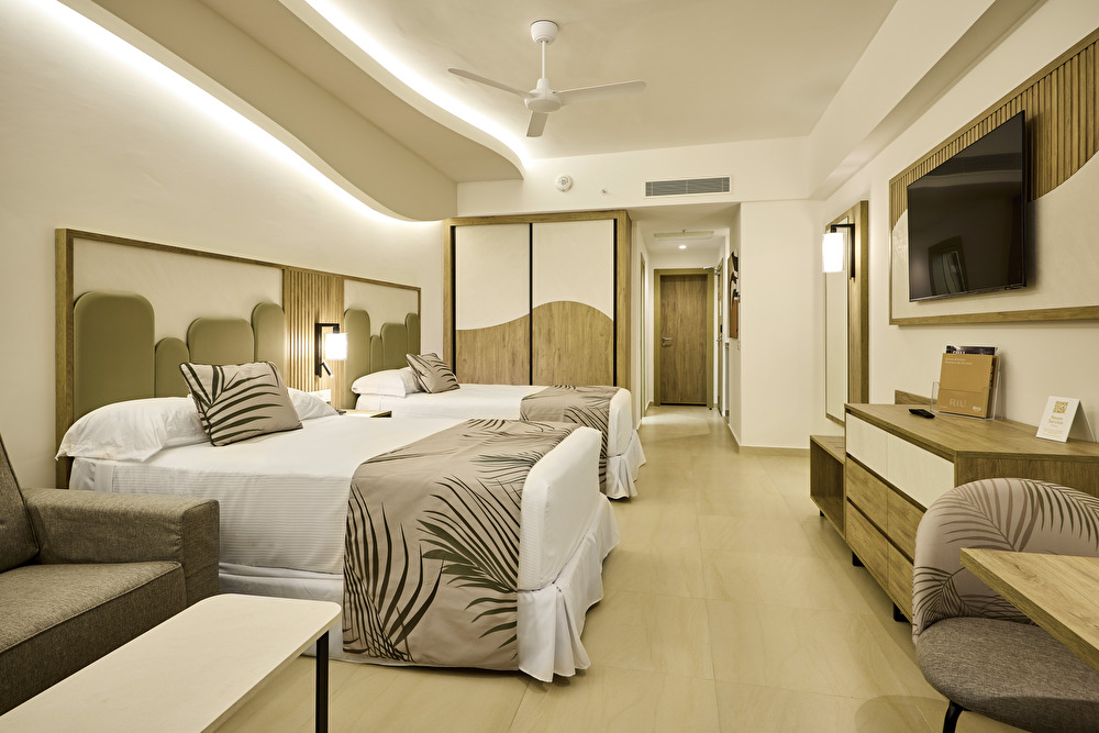 Hotel Riu Palace Aquarelle - Photo 2