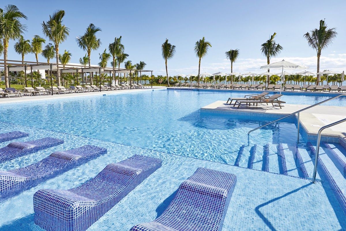 Hotel Riu Palace Costa Mujeres - Photo 3