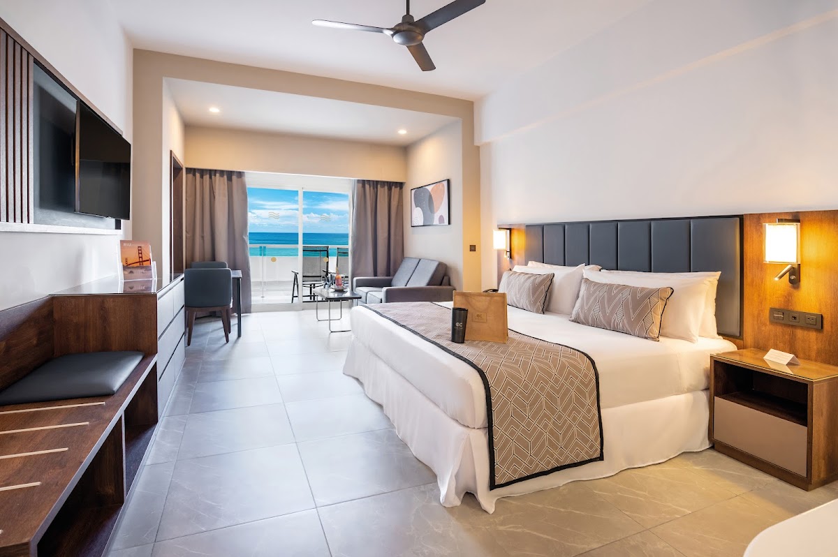 Hotel Riu Palace Kukulkan - Photo 2