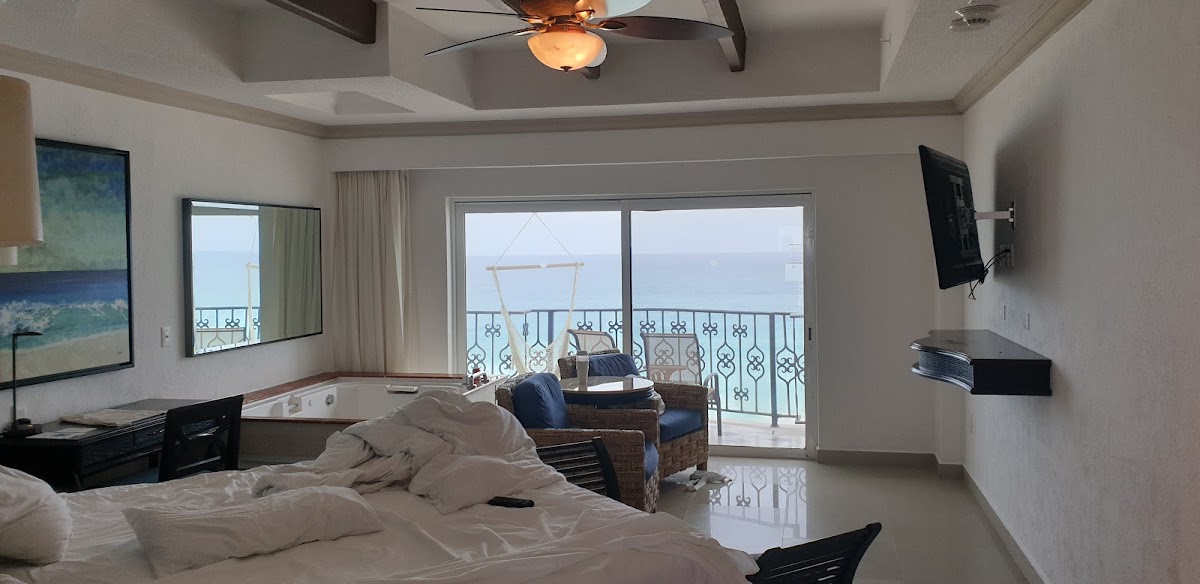 Hyatt Zilara Cancun - Photo 2