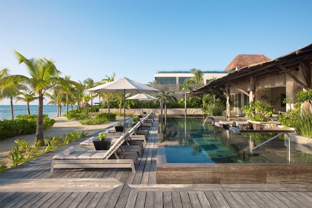 Impression Moxche by Secrets - Photo 1