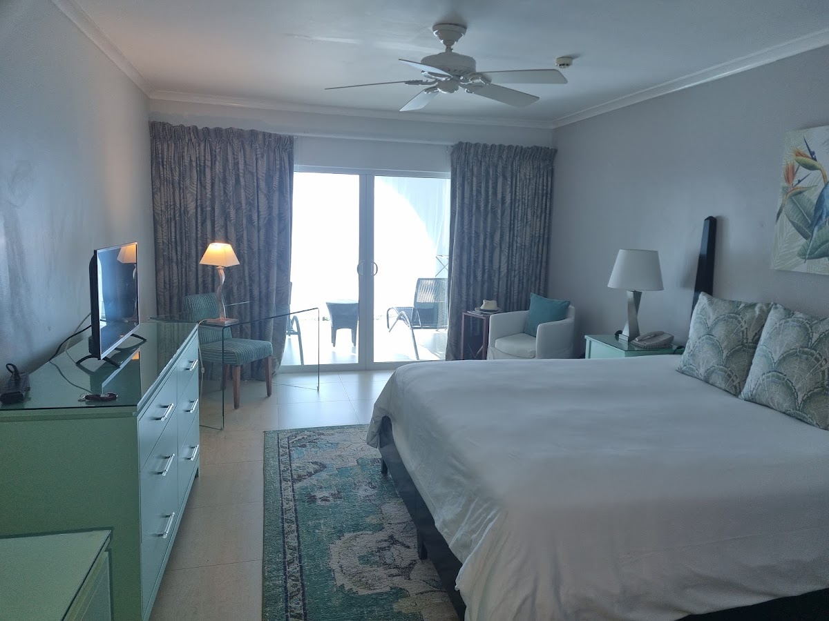 Mango Bay Hotel - Photo 2