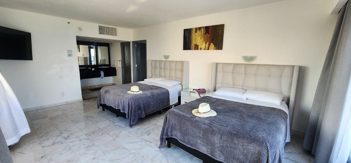 Park Royal Beach Cancun - Photo 2