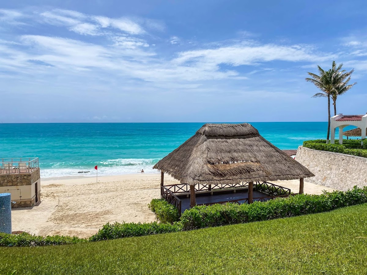 Royal Solaris Cancun - Photo 1