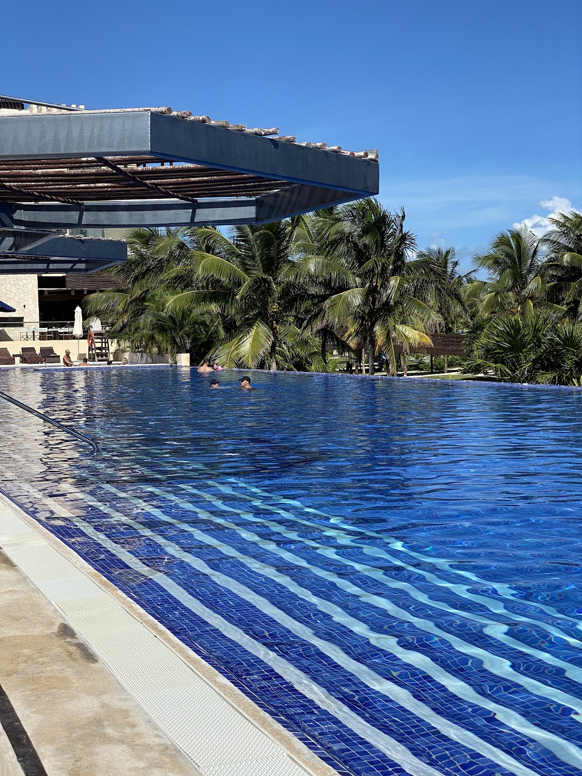 Royalton Riviera Cancun - Photo 3