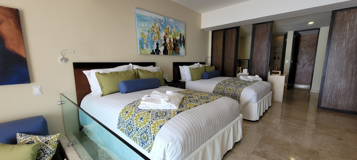 Sunset Marina Resort & Yacht Club - Photo 2