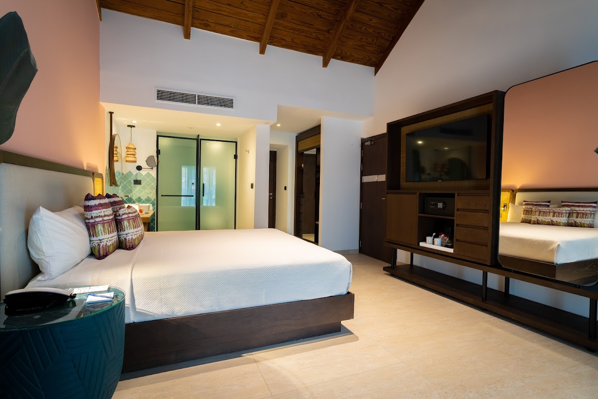 Tropical Deluxe Princess - Photo 2