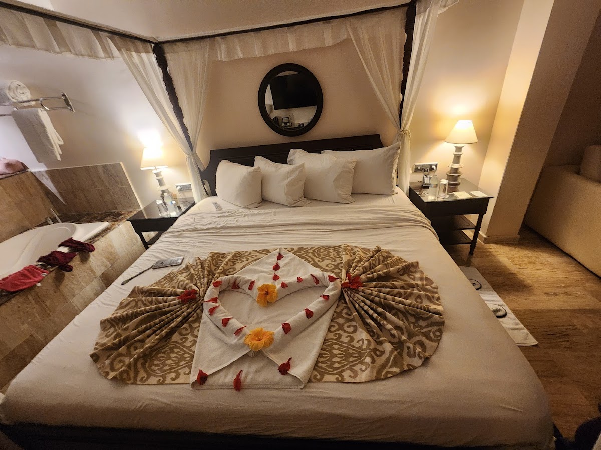 TRS Turquesa Hotel - Photo 2